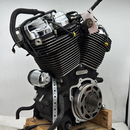 17 Harley Road Glide Touring OEM Milwaukee M8 107 Engine Motor Air Cooled 7 mi.
