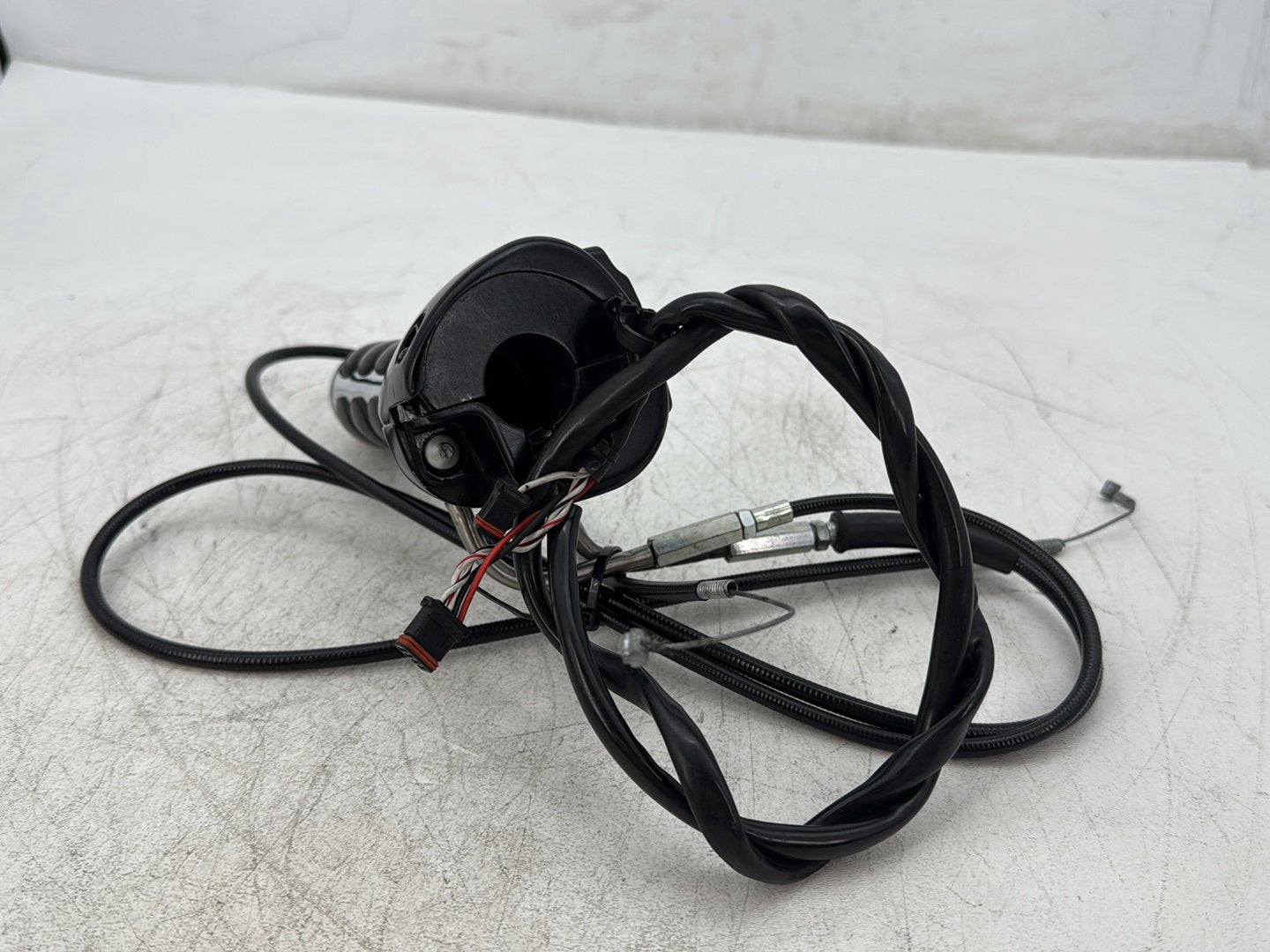2013 Harley Heritage Softail Classic FLSTC OEM Right Engine Start Kill Switches Controls