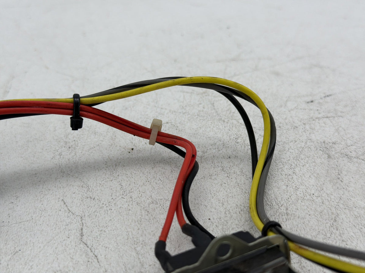06 Harley Street Glide Touring FLHX OEM Inner Fairing Wire Wiring Harness Switch
