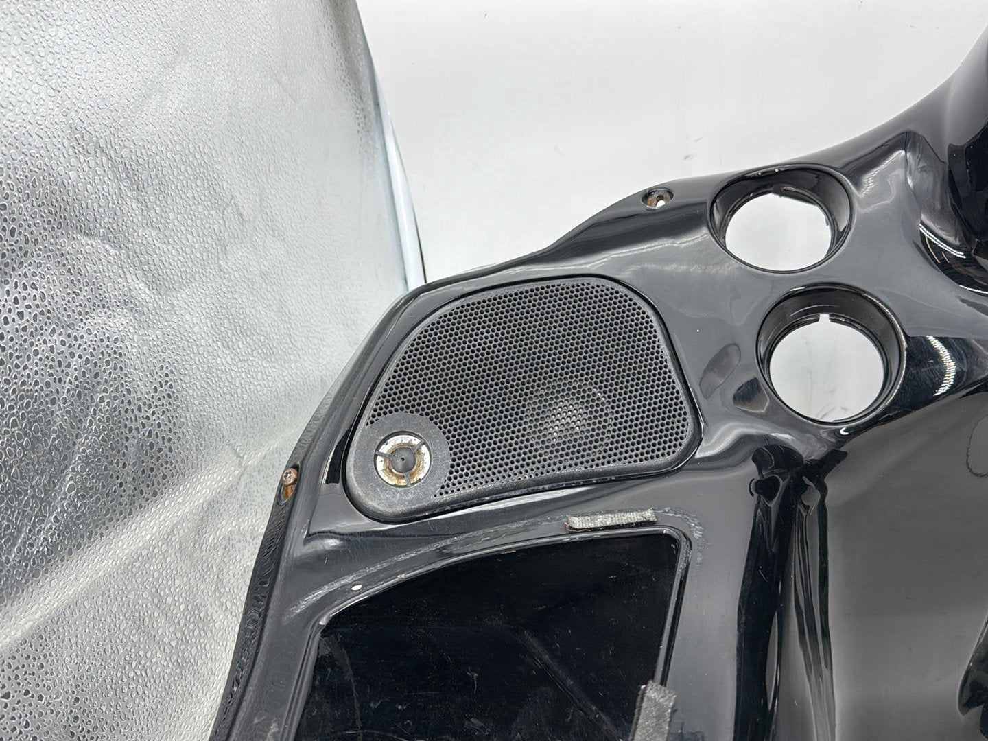 2005 Harley Road Glide Touring FLTRI OEM Front Inner Batwing Fairing Cover