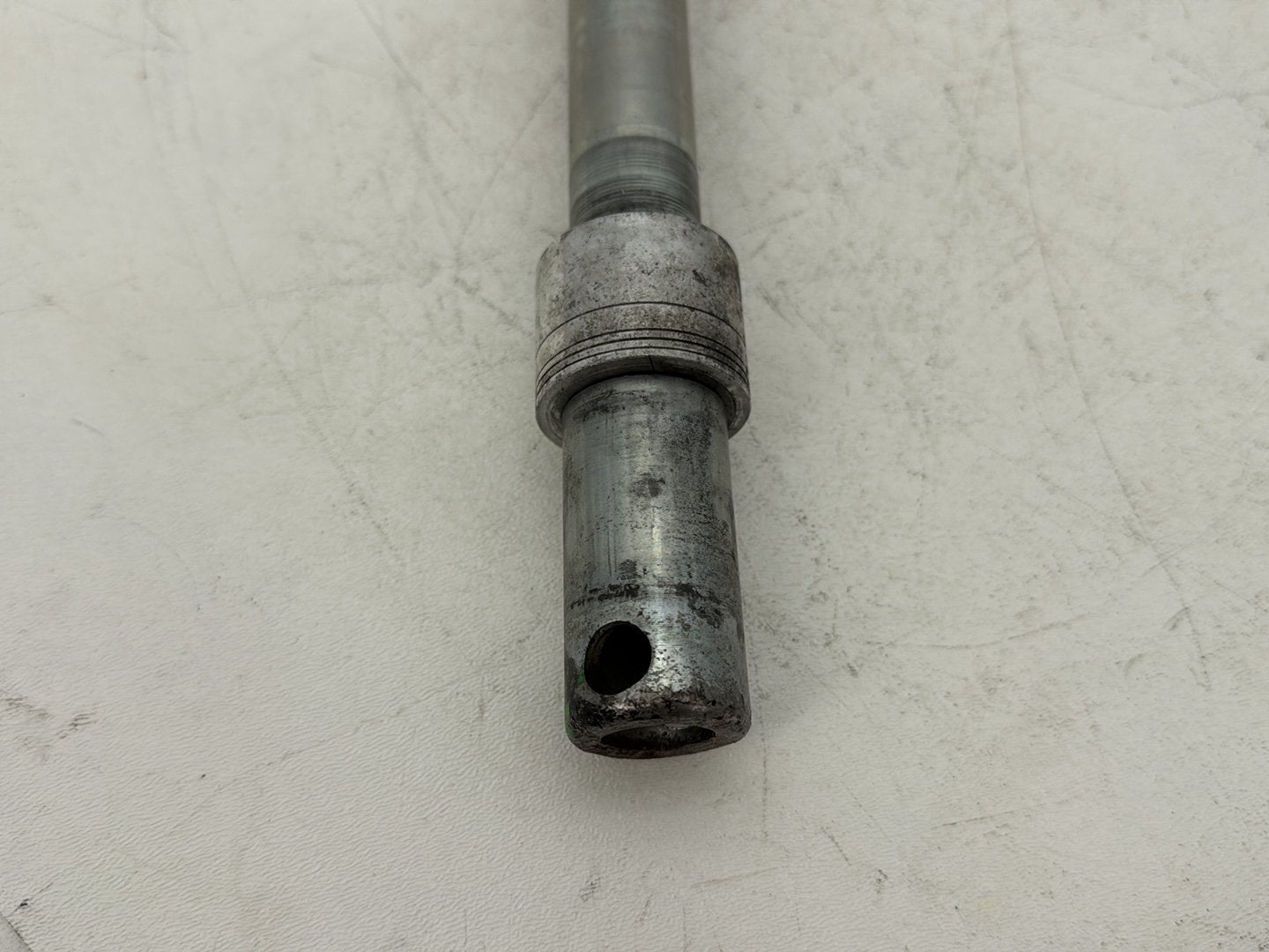 2012 Harley Dyna Fat Bob FXDF 103 OEM Front Wheel Axle Bolt Shaft
