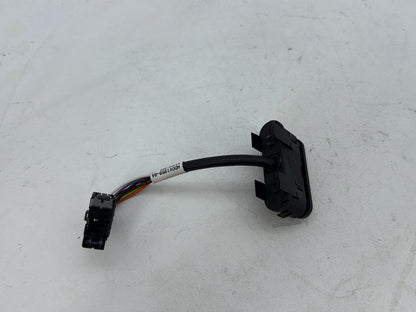 2007 Harley Street Glide Touring FLHX OEM Dash Indicator Lamp Wire Plug 68789-96A