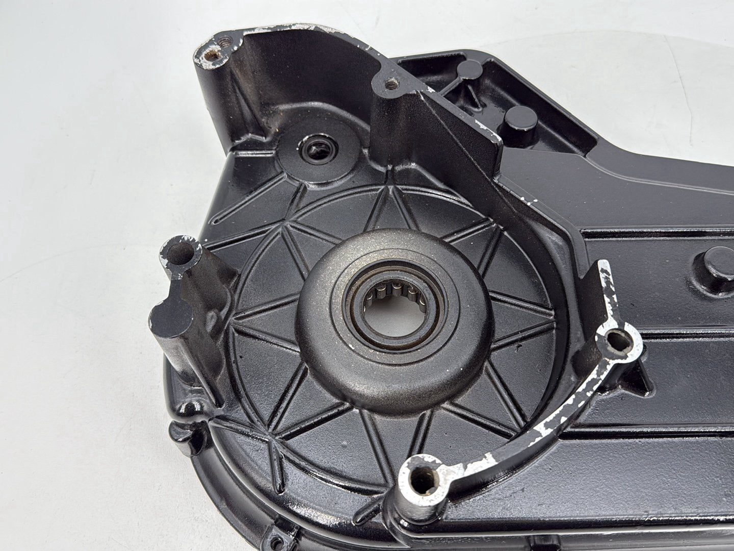 1999 - 2006 Harley-Davidson Touring Electra Glide Inner Primary Clutch Cover 60661-01
