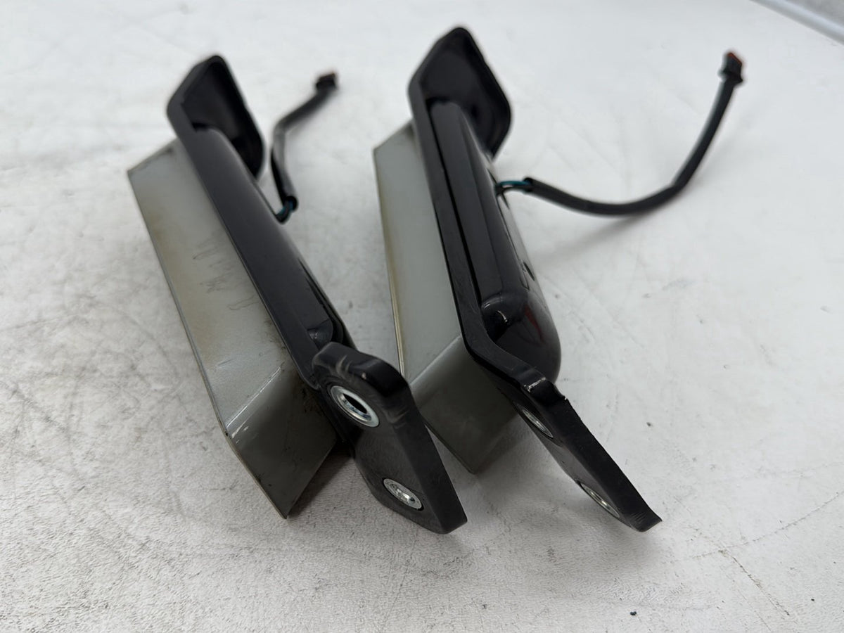 2018 Harley Electra Glide Touring Ultra Front Left Right Turn Signal Indicators