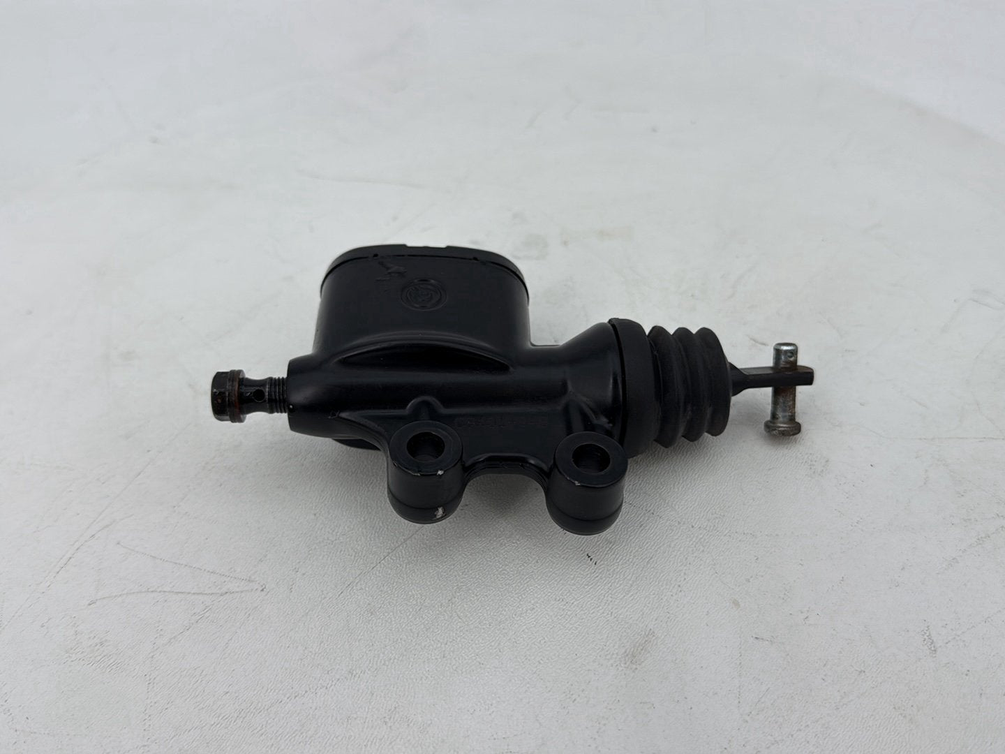 2007 - 2011 Harley-Davidson Touring Electra Glide Ultra Rear Brake Master Cylinder Reservoir 41763-08B