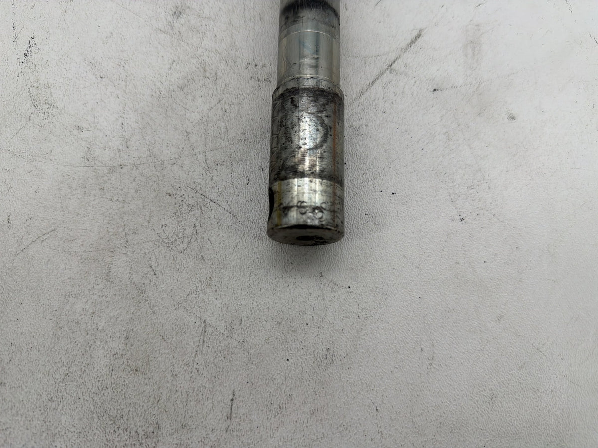 2002 Harley Electra Glide Touring Classic OEM Front Wheel Axle Bolt Shaft