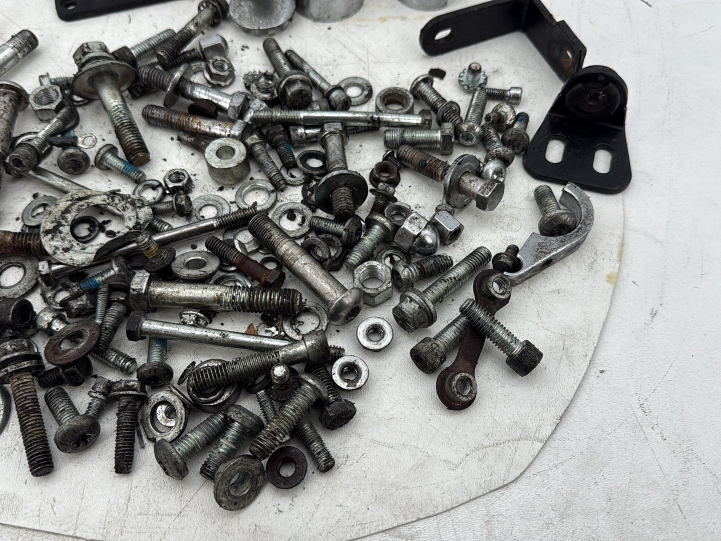 2003 Harley Dyna Wide Glide FXDWG OEM Hardware Bolts Nuts & Brackets