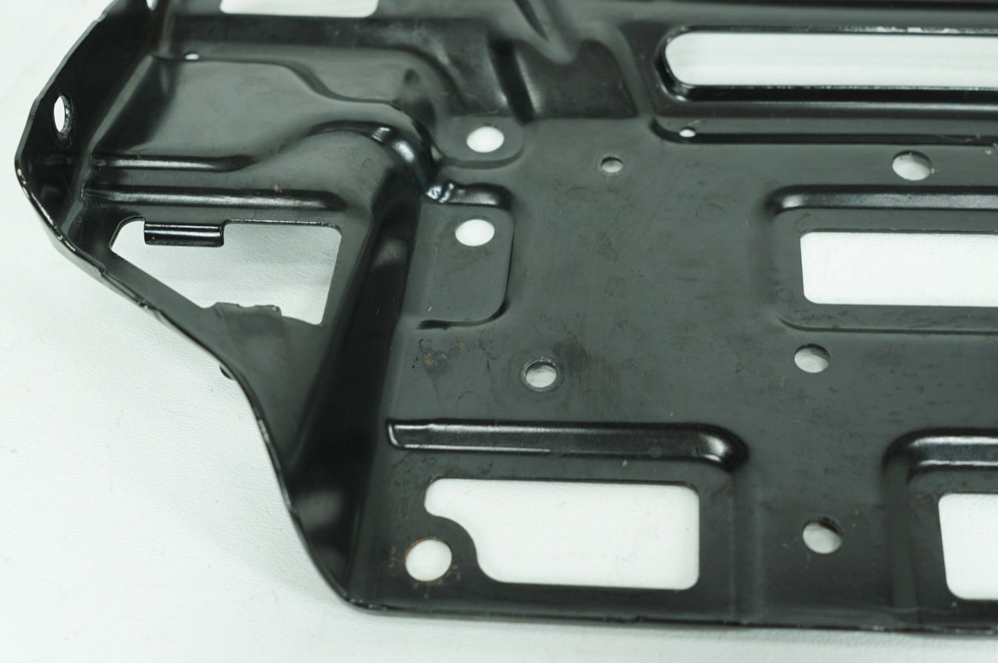 2007 - 2016 Harley-Davidson Touring Street Glide Inner Fairing Mount Support Bracket 57000186