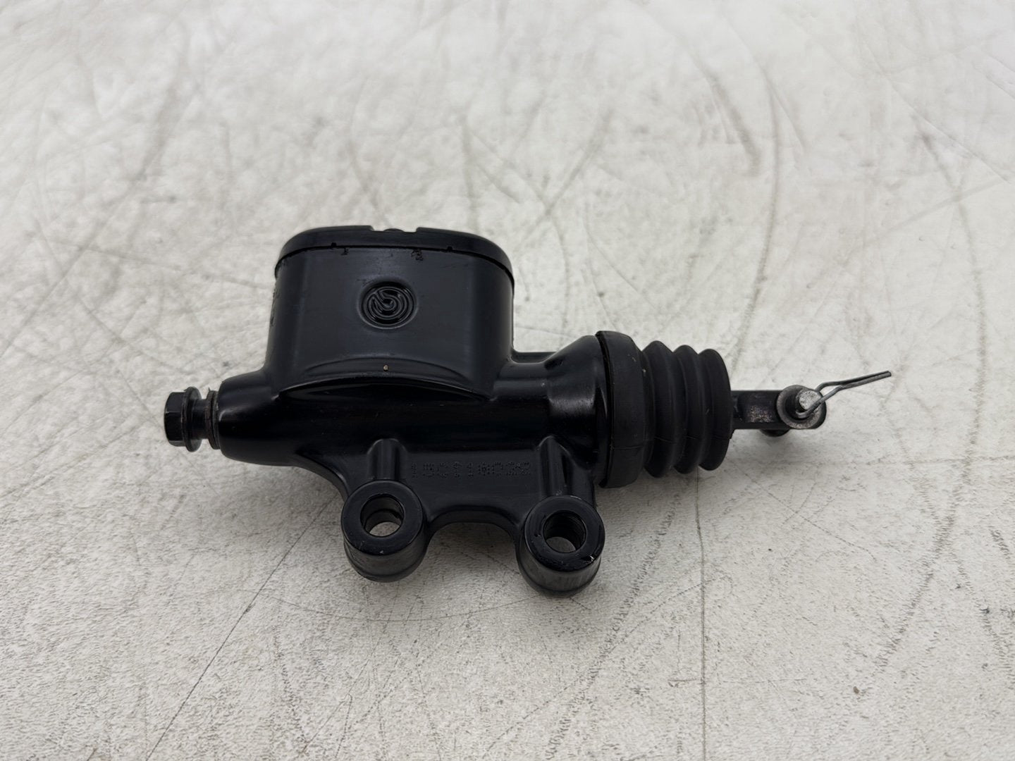 2015 Harley Road Glide Touring FLTRXS OEM Rear Brake Master Cylinder Reservoir