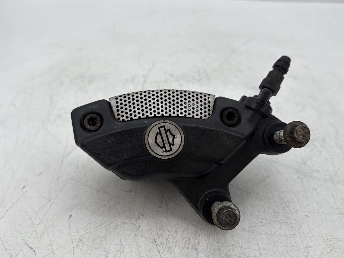 2014 Harley Street Glide Touring FLHXS OEM Front Right 1 Brake Caliper