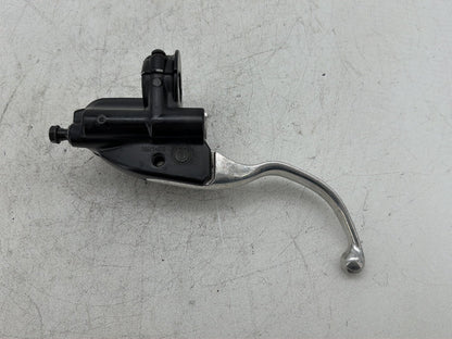 09 Harley Street Glide Touring FLHX OEM Front Right Brake Lever Master Cylinder