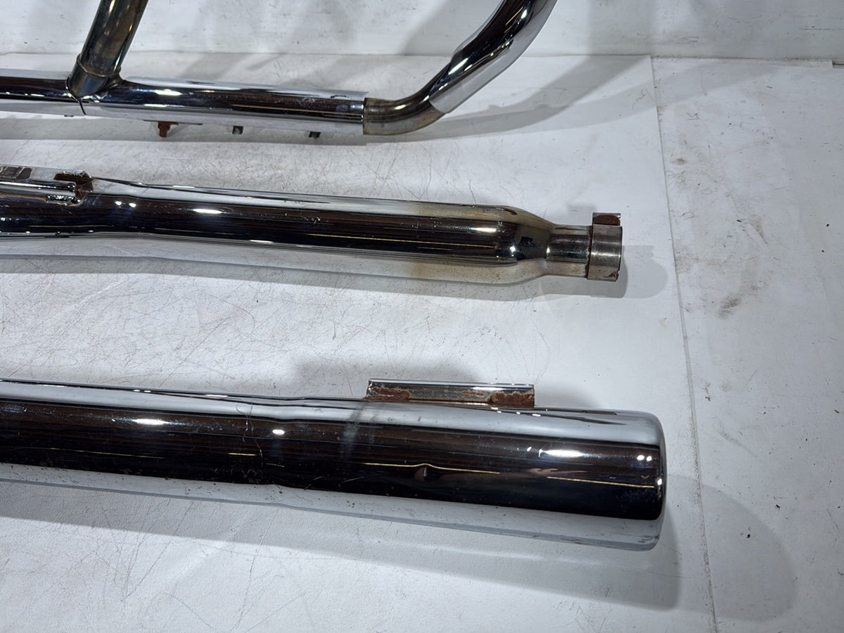2007 Harley Electra Glide Touring Ultra OEM Exhaust Header Pipes Muffler