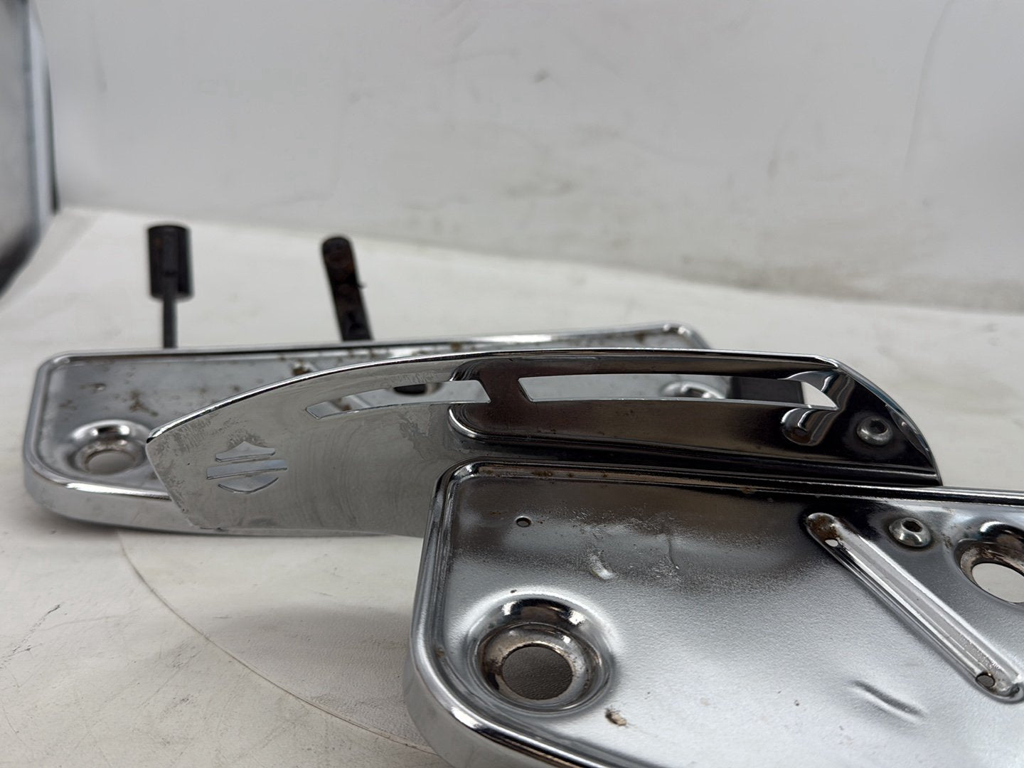 2005 Harley Road Glide Touring FLTRI OEM Left Right Driver Floorboard Foot Rest