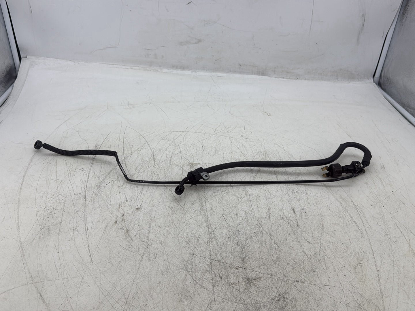 2004 Harley Road King Touring Custom FLHRSI OEM Rear Brake Hose Line Pipe
