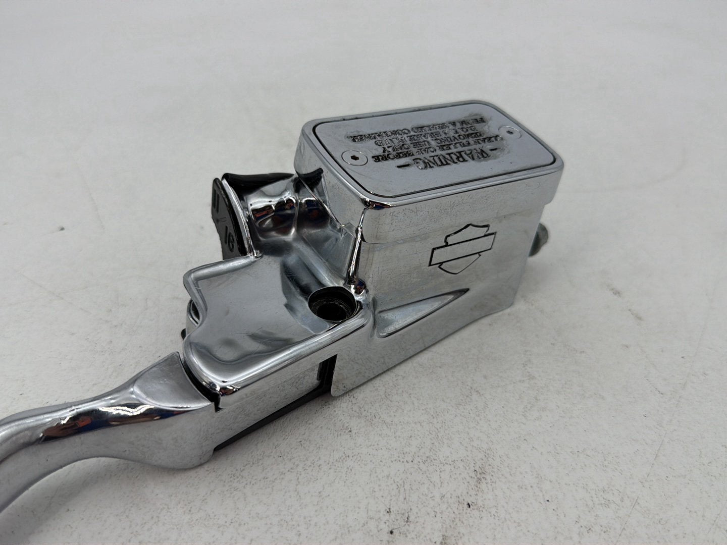 1984 - 1998 Harley-Davidson Touring Electra Glide Classic Front Right Brake Lever Master Cylinder 45013-93A