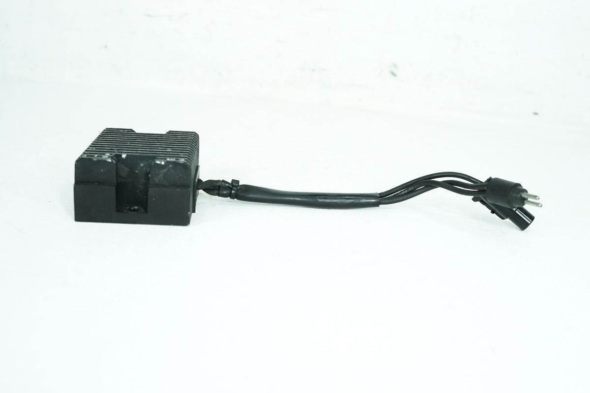 1999 Harley Sportster XL883 Hugger OEM Voltage Regulator Rectifier