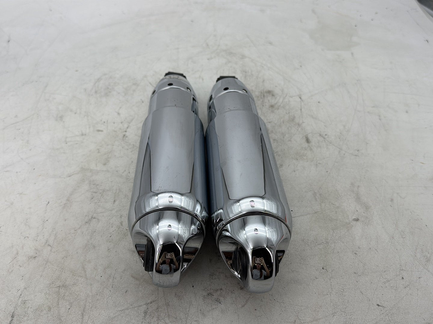 2012 Harley Dyna FXDF Fat Bob OEM Rear Left Right Shock Absorbers