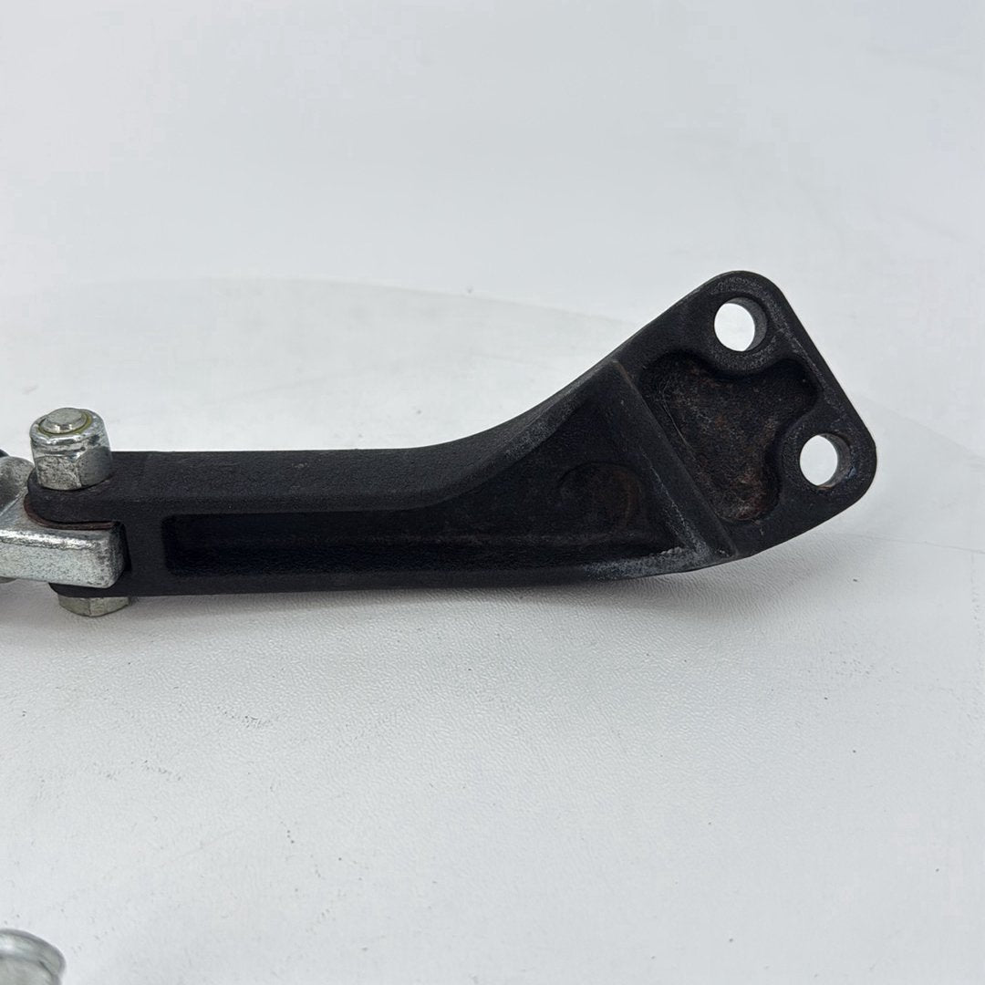 2007 - 2012 Harley-Davidson Dyna Super Glide Passenger Left & Right Foot Pegs 49224-06A