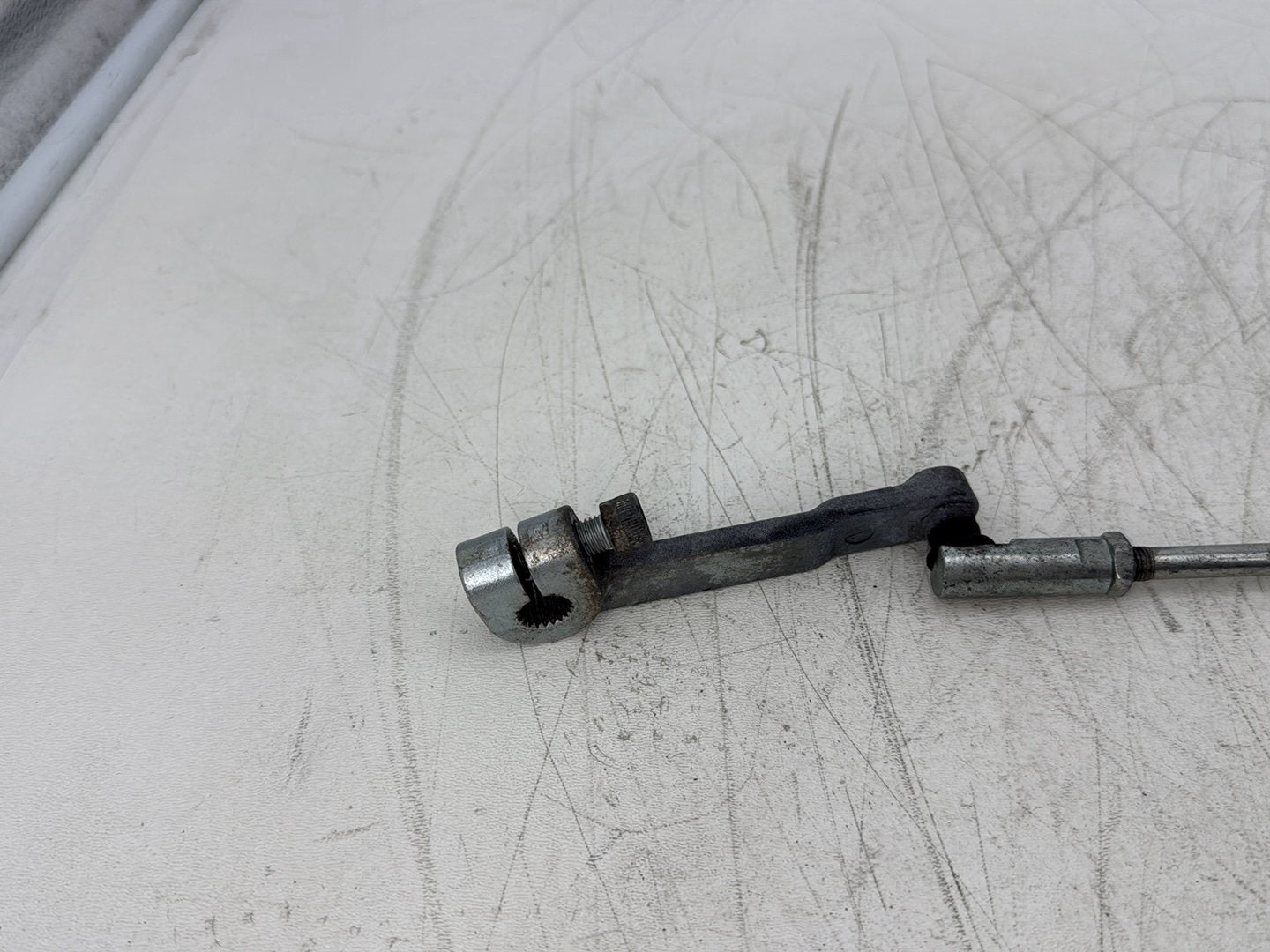 2011 Harley Street Glide Touring FLHX OEM Gear Shifter Lever w/ Rod linkage
