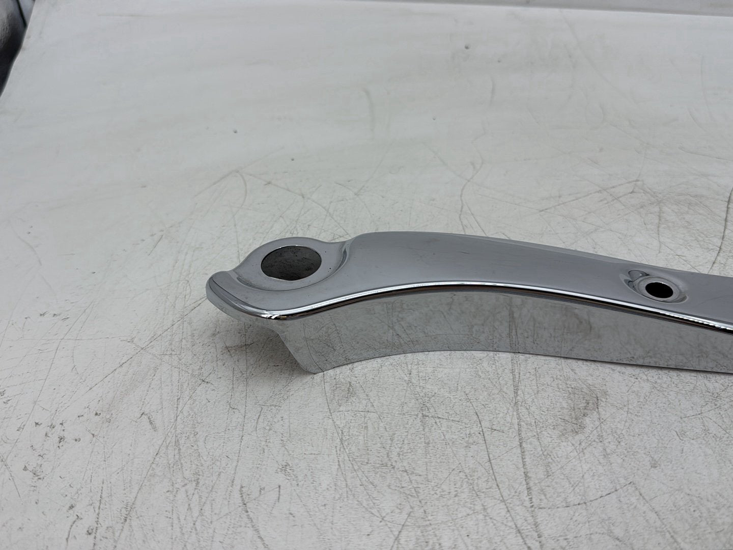 2008 Harley Dyna FXDL Low Rider Anniversary OEM Rear Left Right Fender Struts Bracket