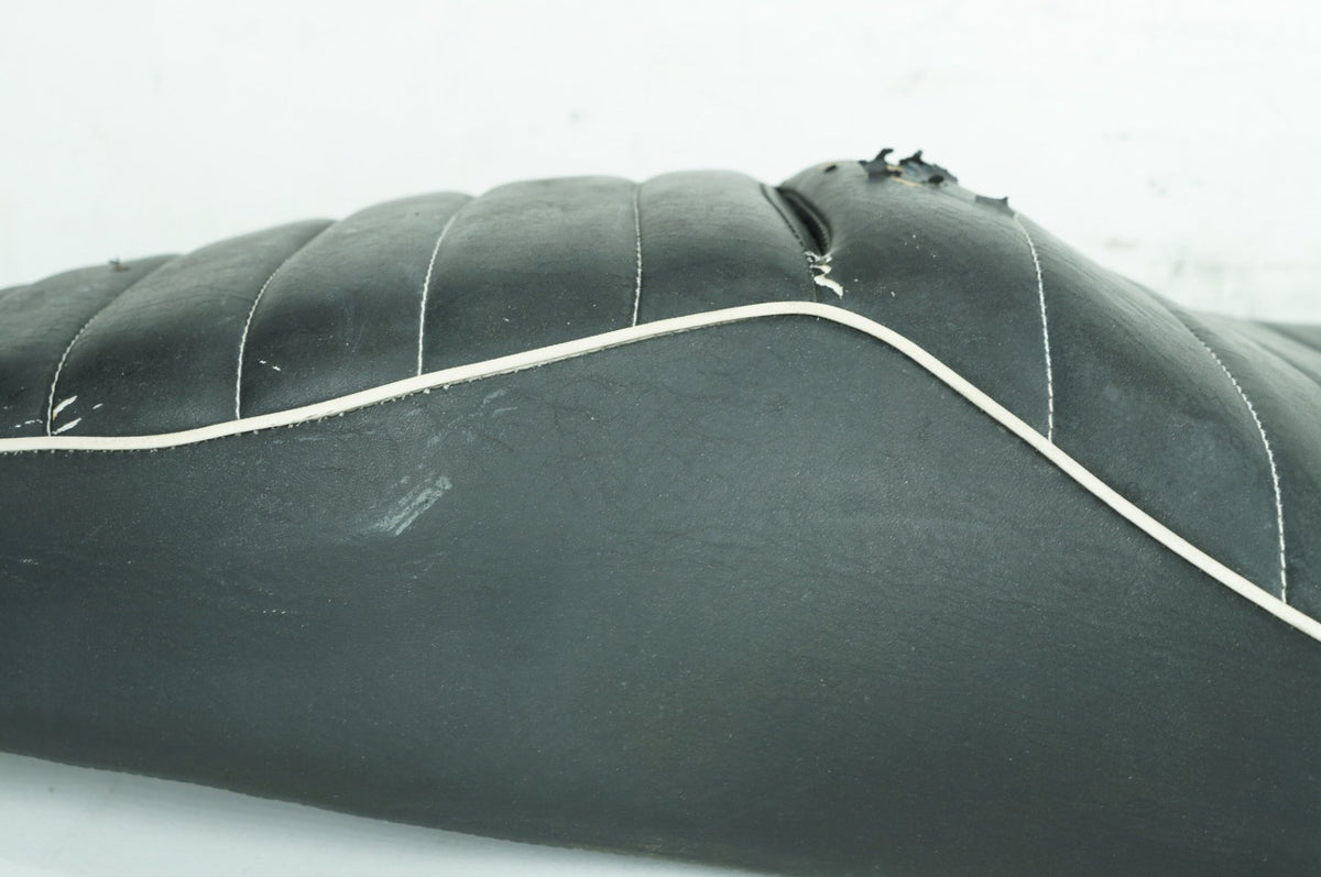 1999 - 2006 Harley-Davidson Touring Road King Passenger Rider Driver Seat Saddle 52314-04