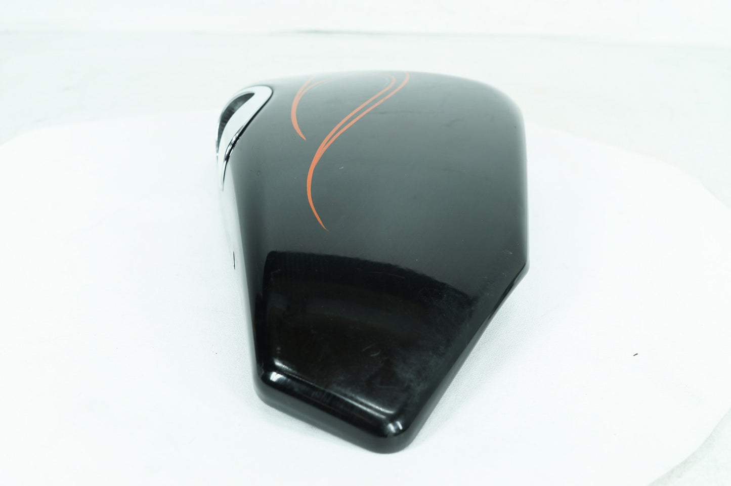 2004 - 2013 Harley-Davidson Sportster SuperLow Right Fairing Side Oil Tank Cover 66252-04A