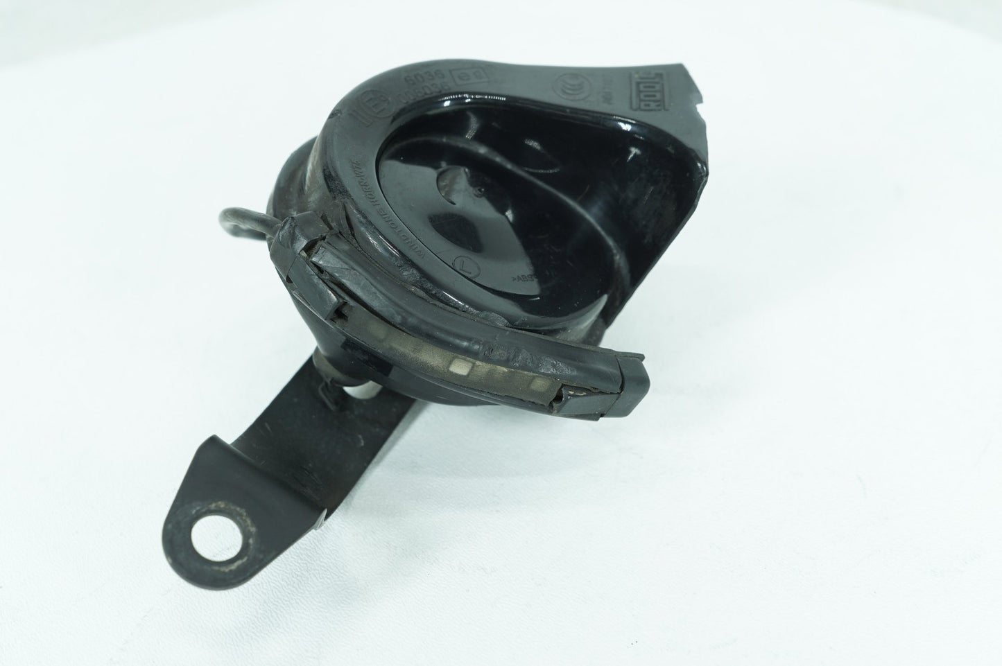 2007 - 2012 Harley-Davidson Touring Road Glide Signal Horn Klaxon Beep 69060-90F