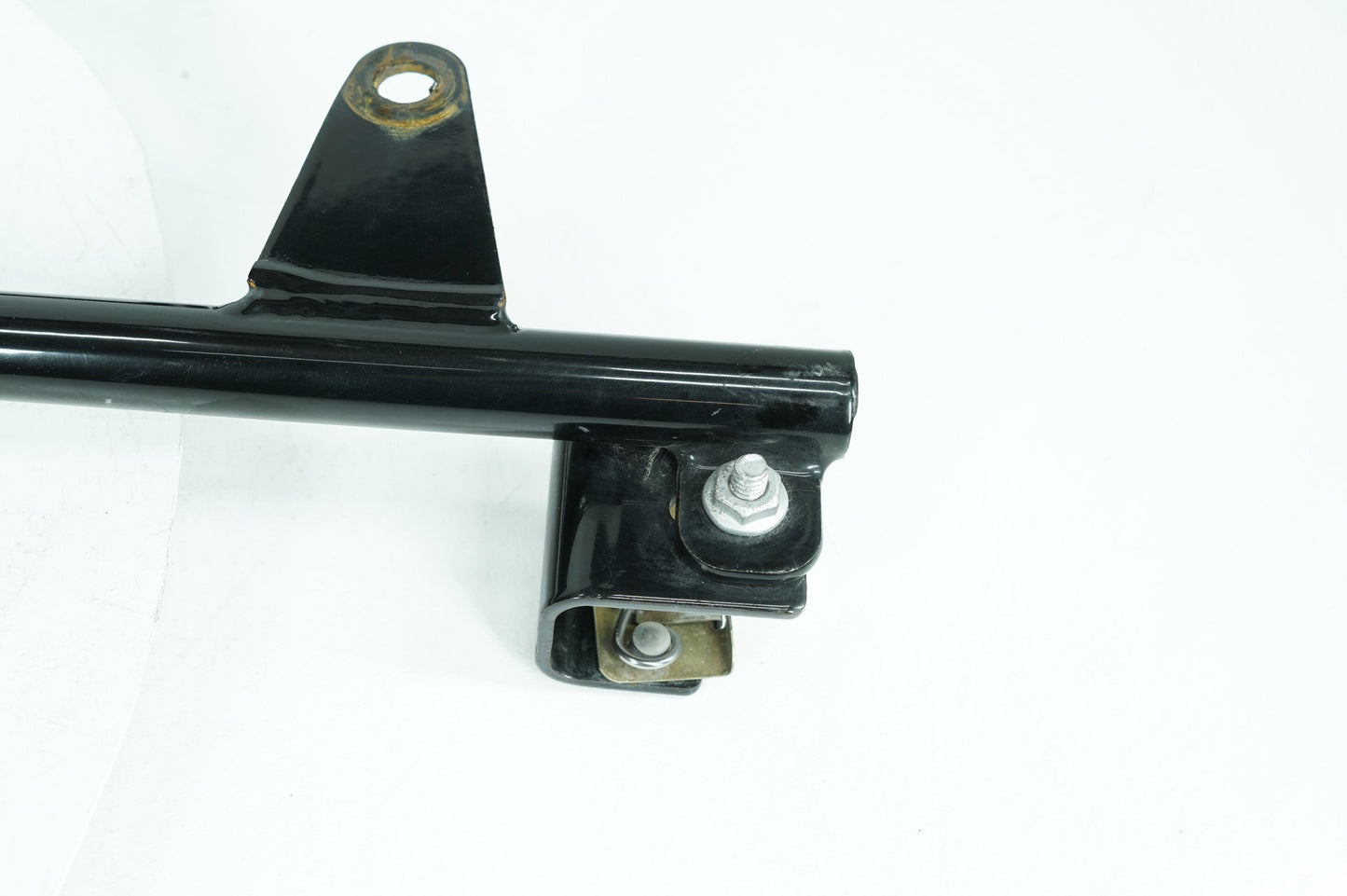 1999 - 2006 Harley-Davidson Softail Deluxe Rear Left Right Saddlebag Guard Rails Bar 49207-09A