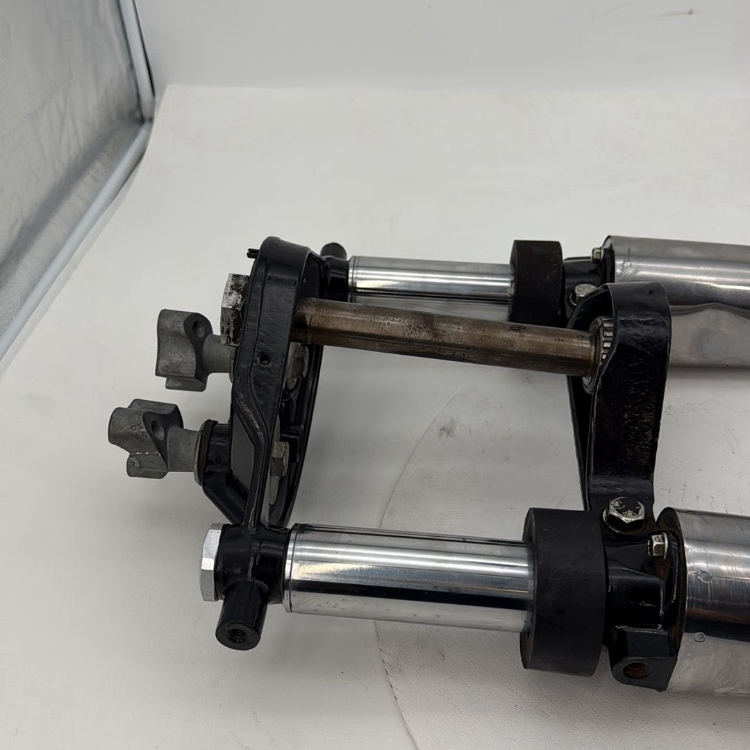 1999 - 2006 Harley-Davidson Touring Road King Custom Front Triple Tree Set & LH RH Fork Legs Sliders 45446-87A
