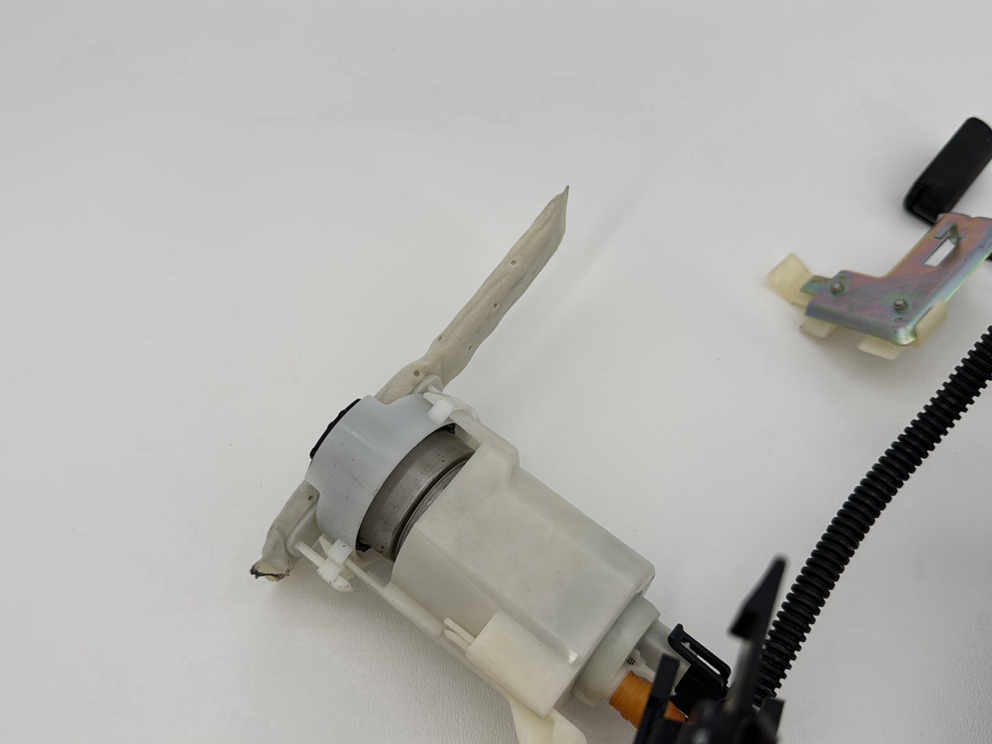 2006 - 2017 Harley-Davidson Dyna Street Bob Fuel Pump Gas Gasoline Petrol Sending 75246-04