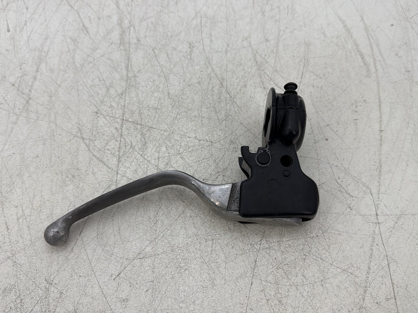 2011 Harley Street Glide Touring FLHX OEM Front Left Hand Clutch Control Lever