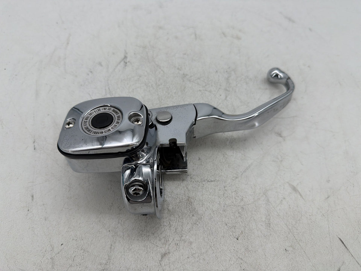 2006 Harley Road King Touring OEM Front Right Brake Lever Master Cylinder CHROME
