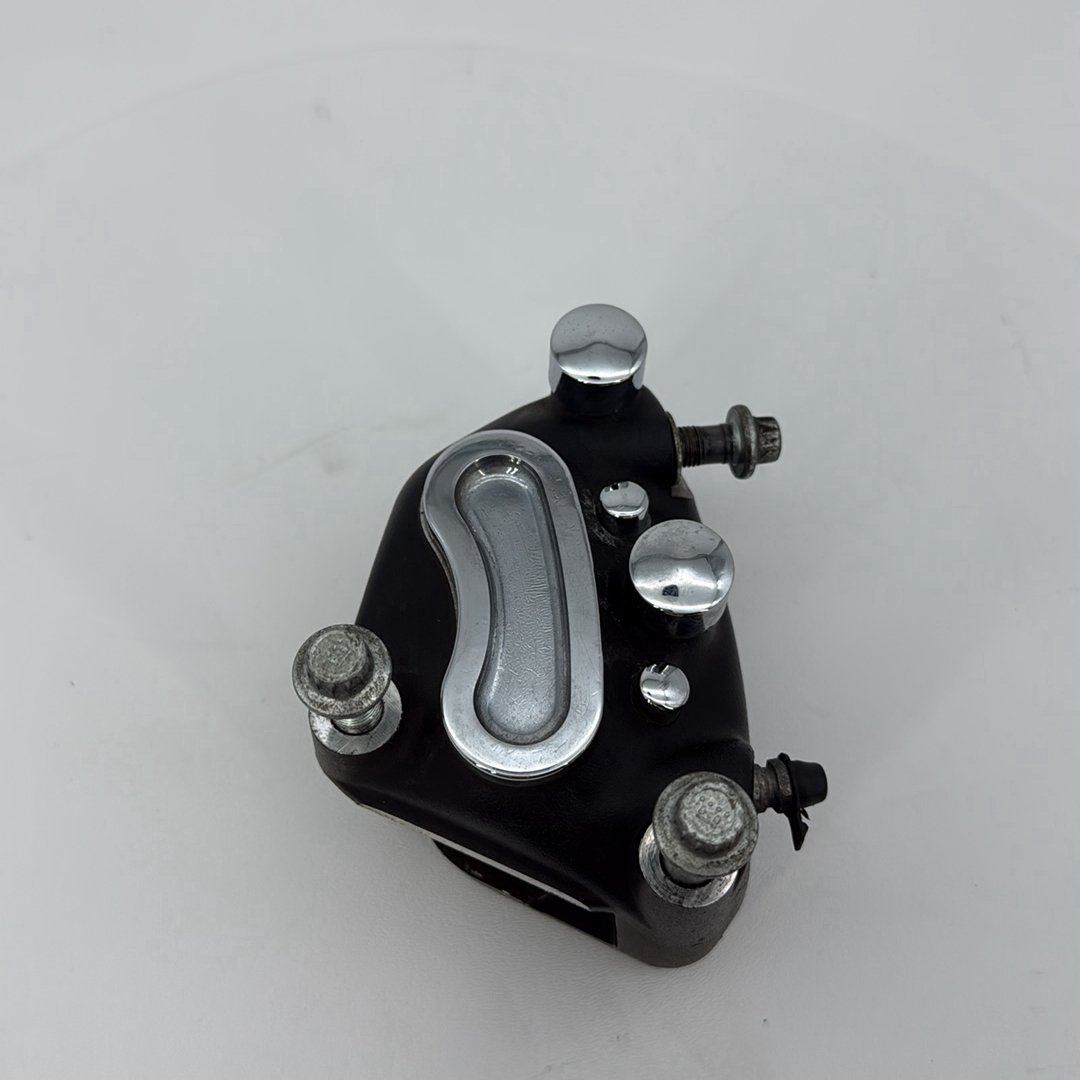 2007 - 2012 Harley-Davidson Touring Street Glide Front Right 1 Brake Caliper 44023-00C