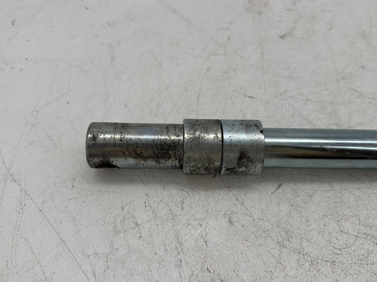 2006 Harley Street Glide Touring FLHXI OEM Front Wheel Axle Bolt Shaft