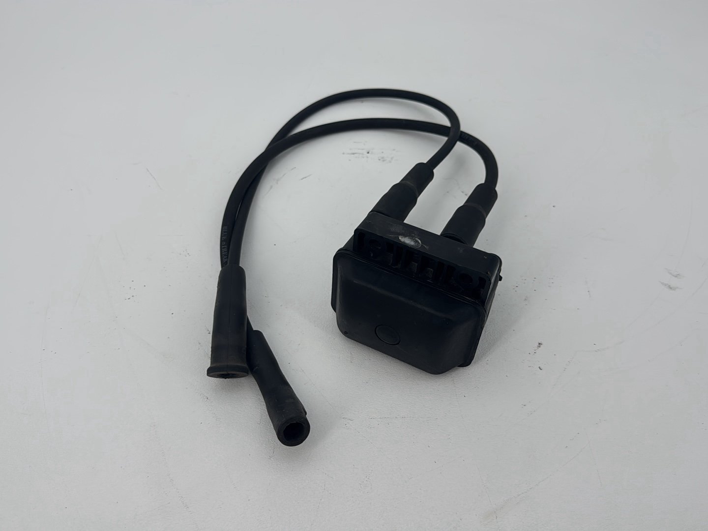 1999 - 2006 Harley-Davidson Touring Electra Glide Classic Ignition Coil Spark Plugs Cable 31639-99