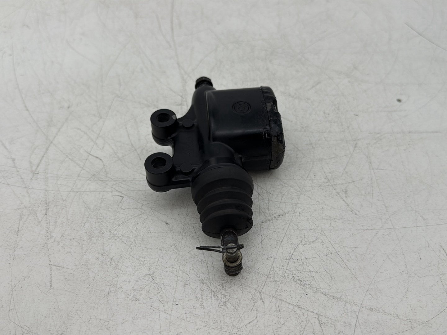 2008 Harley Electra Glide Touring Ultra FLHTCUI OEM Rear Brake Master Cylinder Reservoir