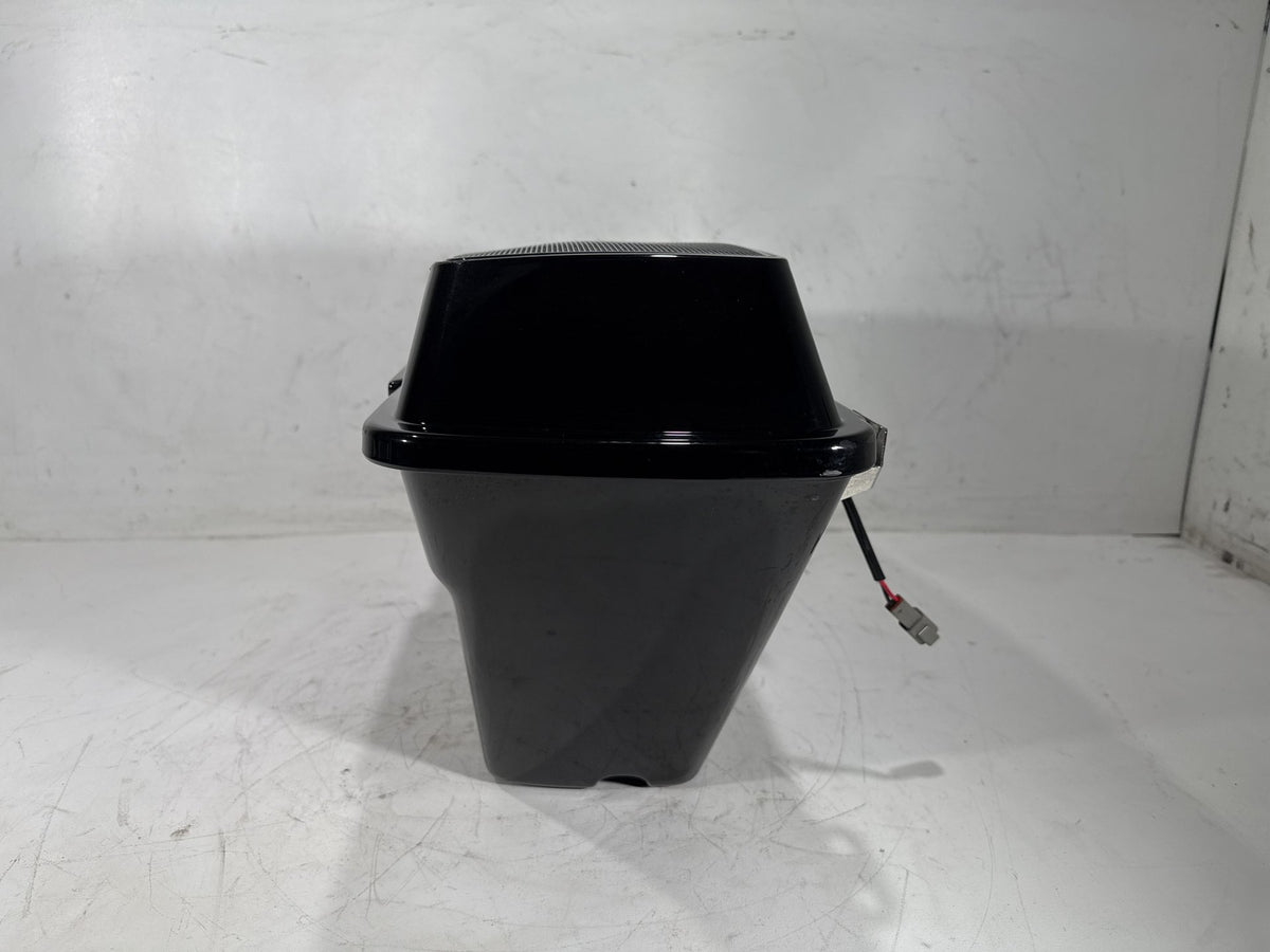 2006 Harley Street Glide Touring FLHX OEM Right 1 Saddlebag Luggage NO Key