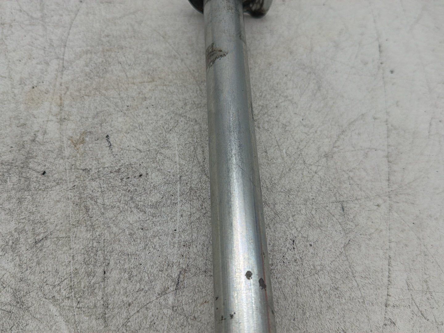 2005 Harley Electra Glide Touring FLHTI OEM Rear Wheel Axle Bolt Shaft
