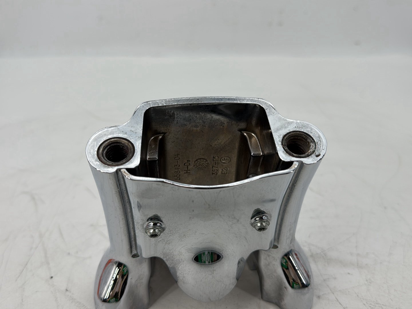 2004 - 2013 Harley-Davidson Sportster 1200 Custom Front Handlebar Riser Top Clamp Chrome 56017-04