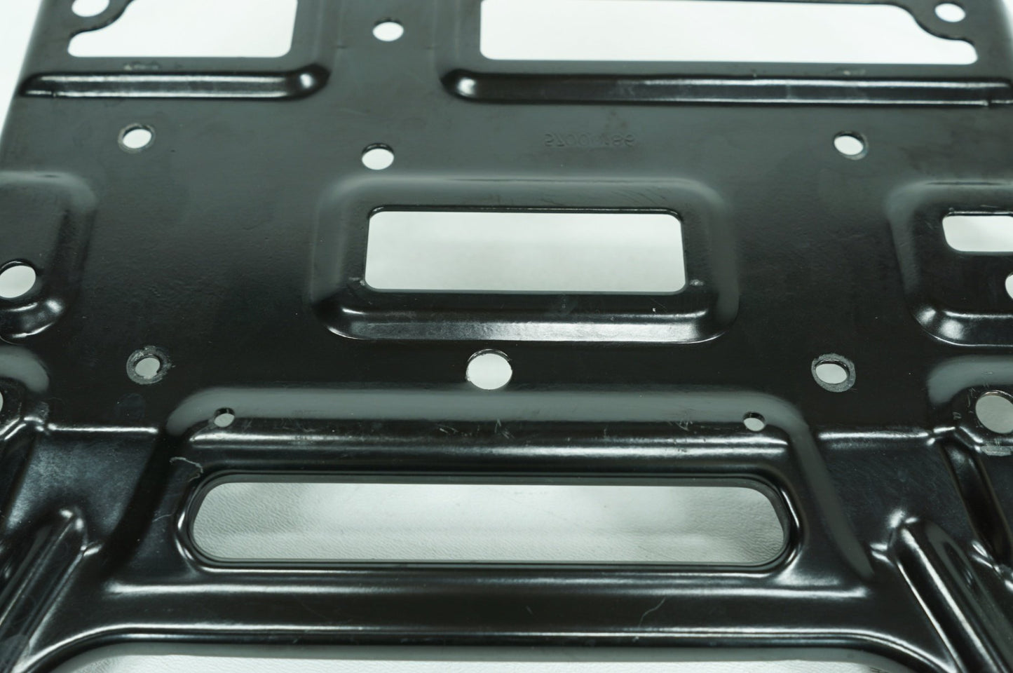 2007 - 2016 Harley-Davidson Touring Street Glide Inner Fairing Mount Support Bracket 57000186