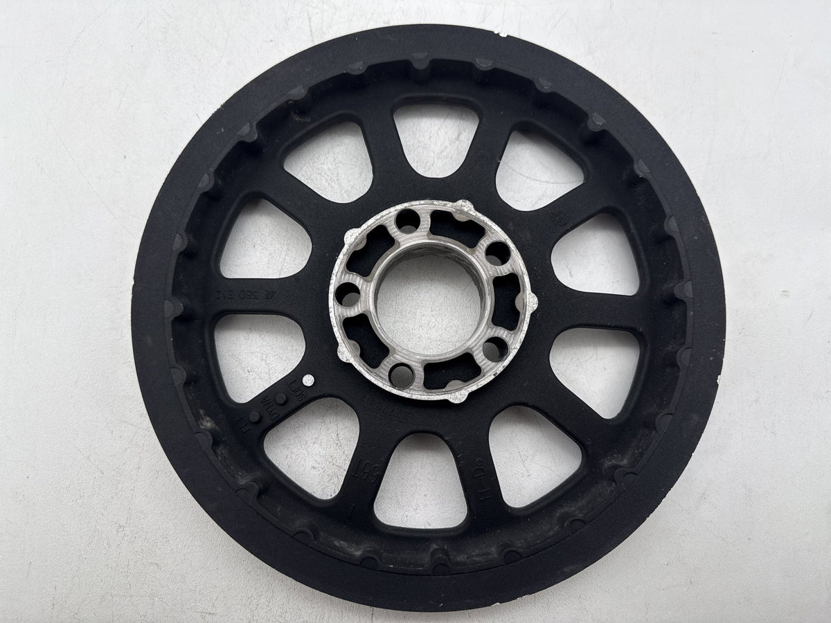 2014 Harley Softail Slim FLS OEM Rear Driver Pulley Sprocket 64T 20 mm.