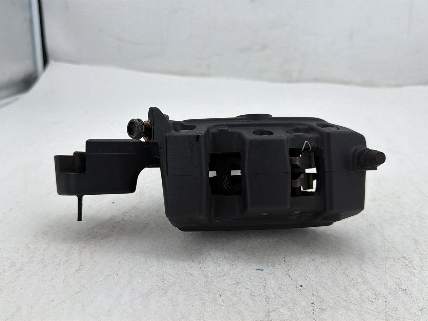 2013 Harley Street Glide Touring FLHX OEM Rear Back Brake Caliper w/ Bracket
