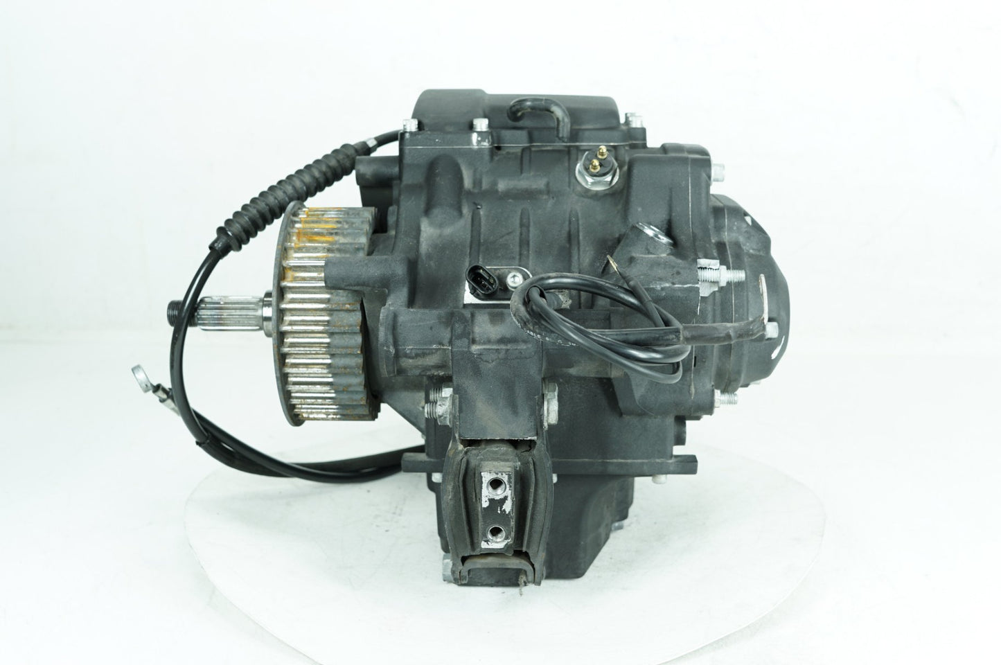 2007 - 2017 Harley-Davidson Dyna Fat Bob 6 Speed Transmission Gearbox  	33083-10A