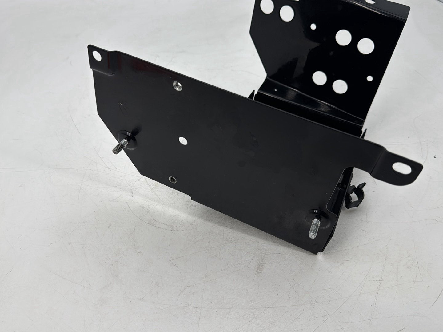 1999 - 2006 Harley-Davidson Touring Electra Glide Classic Battery Tray Bracket Holder Carrier 66281-01