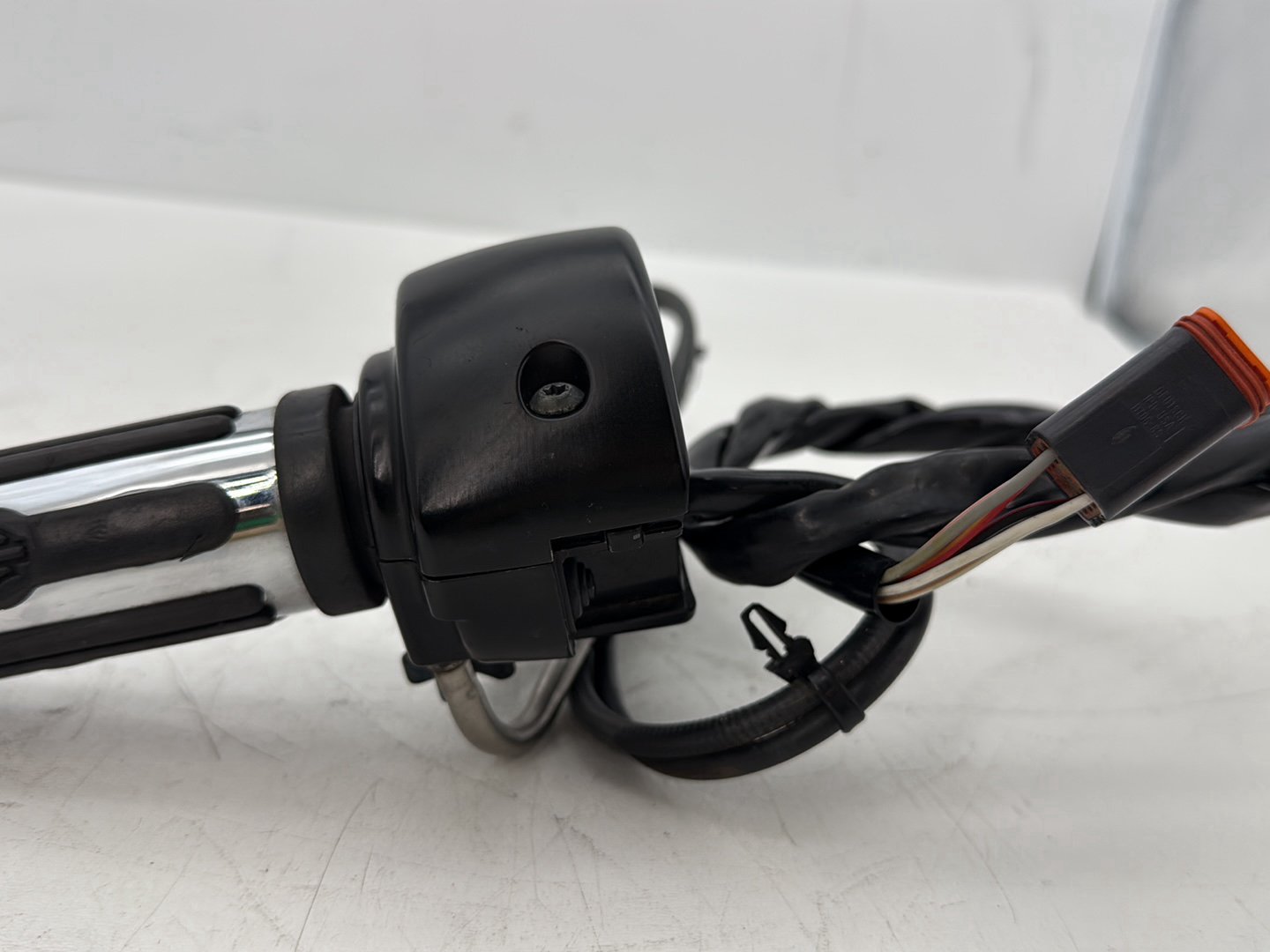 2002 Harley Dyna FXD Super Glide OEM Right Engine Start Kill Switches Controls