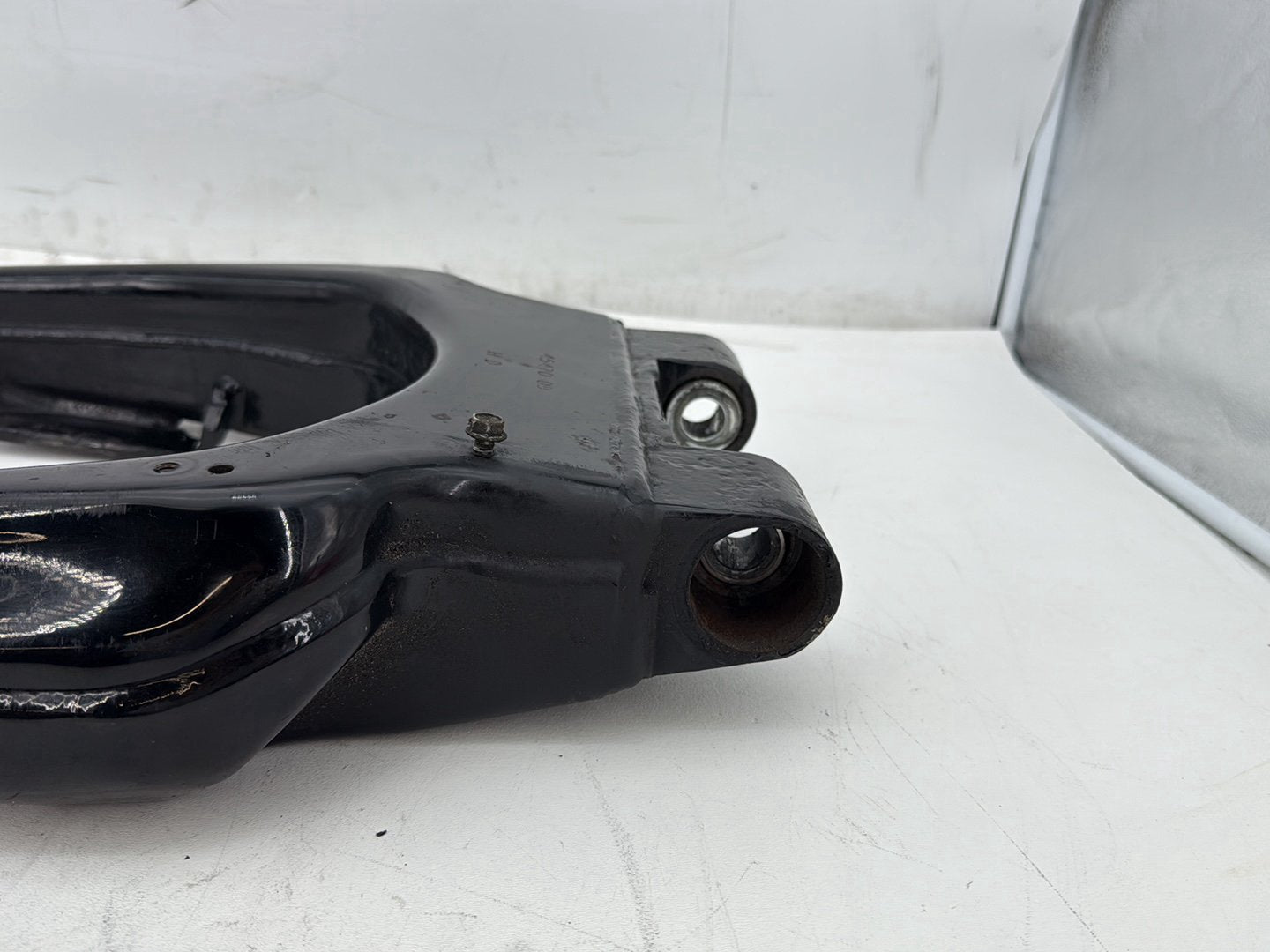 2011 Harley Electra Glide Ultra FLHTK OEM Rear Fork Swingarm Swing Arm