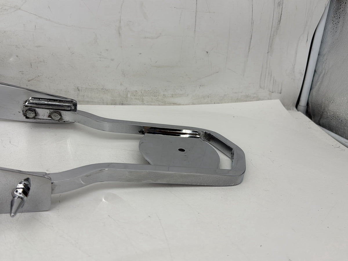 2006 Harley Dyna FXDWGI Wide Glide OEM Rear Back Sissy Bar Rail Sissybar