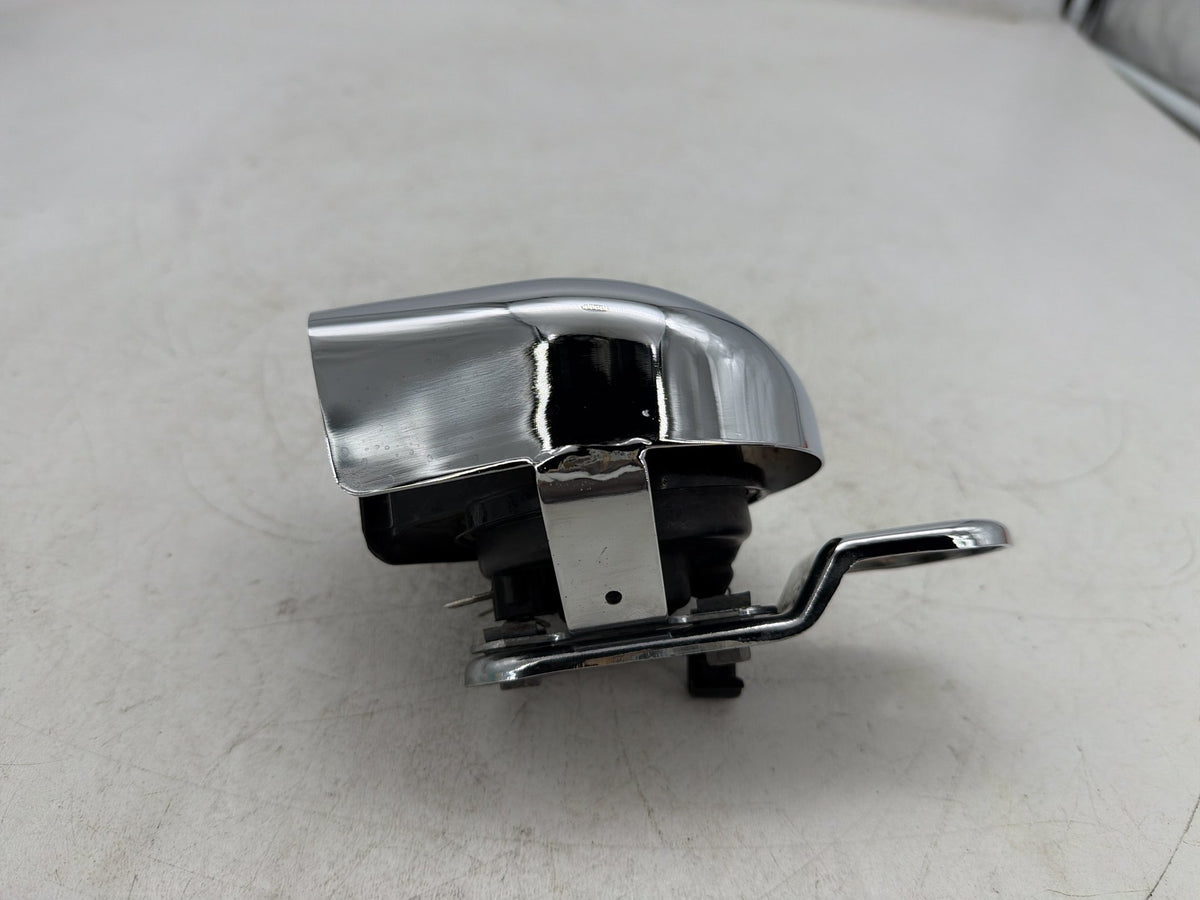 2009 Harley Street Glide Touring FLHX OEM Horn Signal Klaxon Chrome Cover