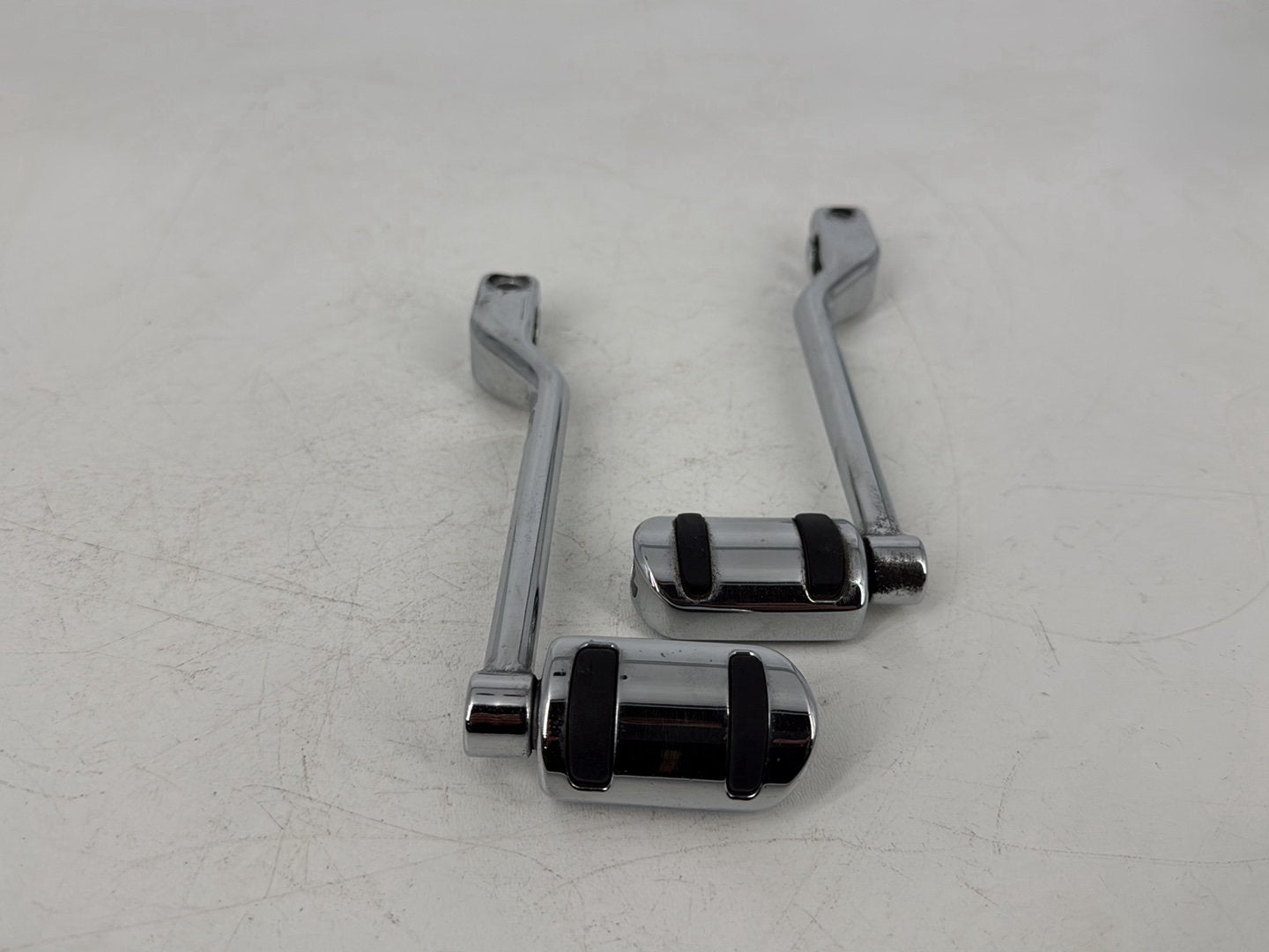 2008 - 2016 Harley-Davidson Touring Street Glide Gear Shifter Lever Pedal Pedals 33895-82D