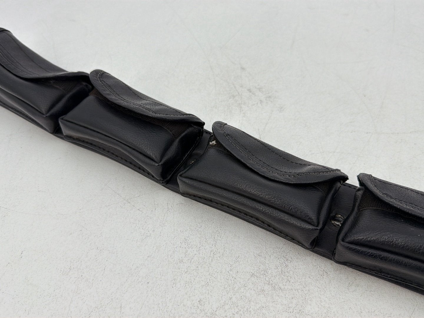 1984 - 1998 Harley-Davidson Touring Electra Glide Classic Front Onboard Tool Bag Leather Storage 58900-98B